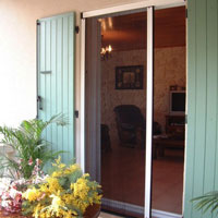 moustiquaire store modele 01